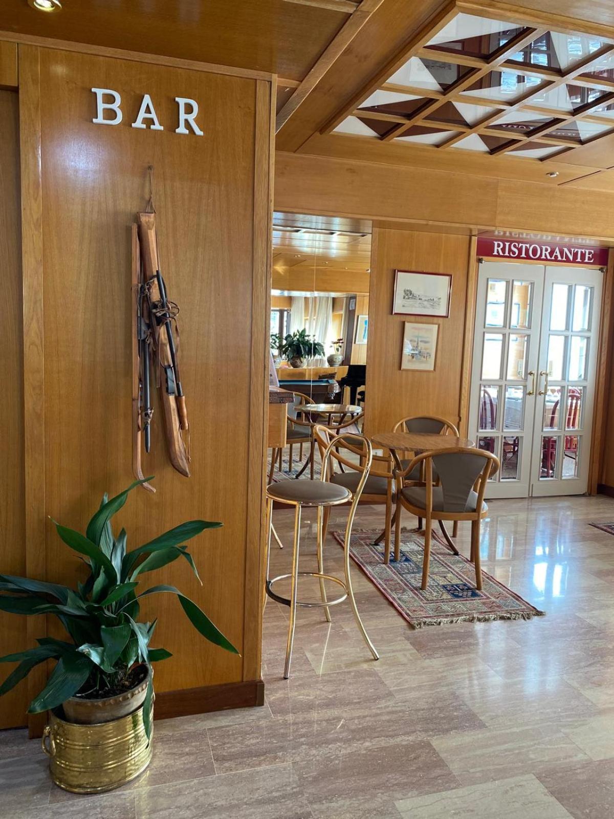 西拉酒店 卡迈格拉特罗希拉诺 外观 照片